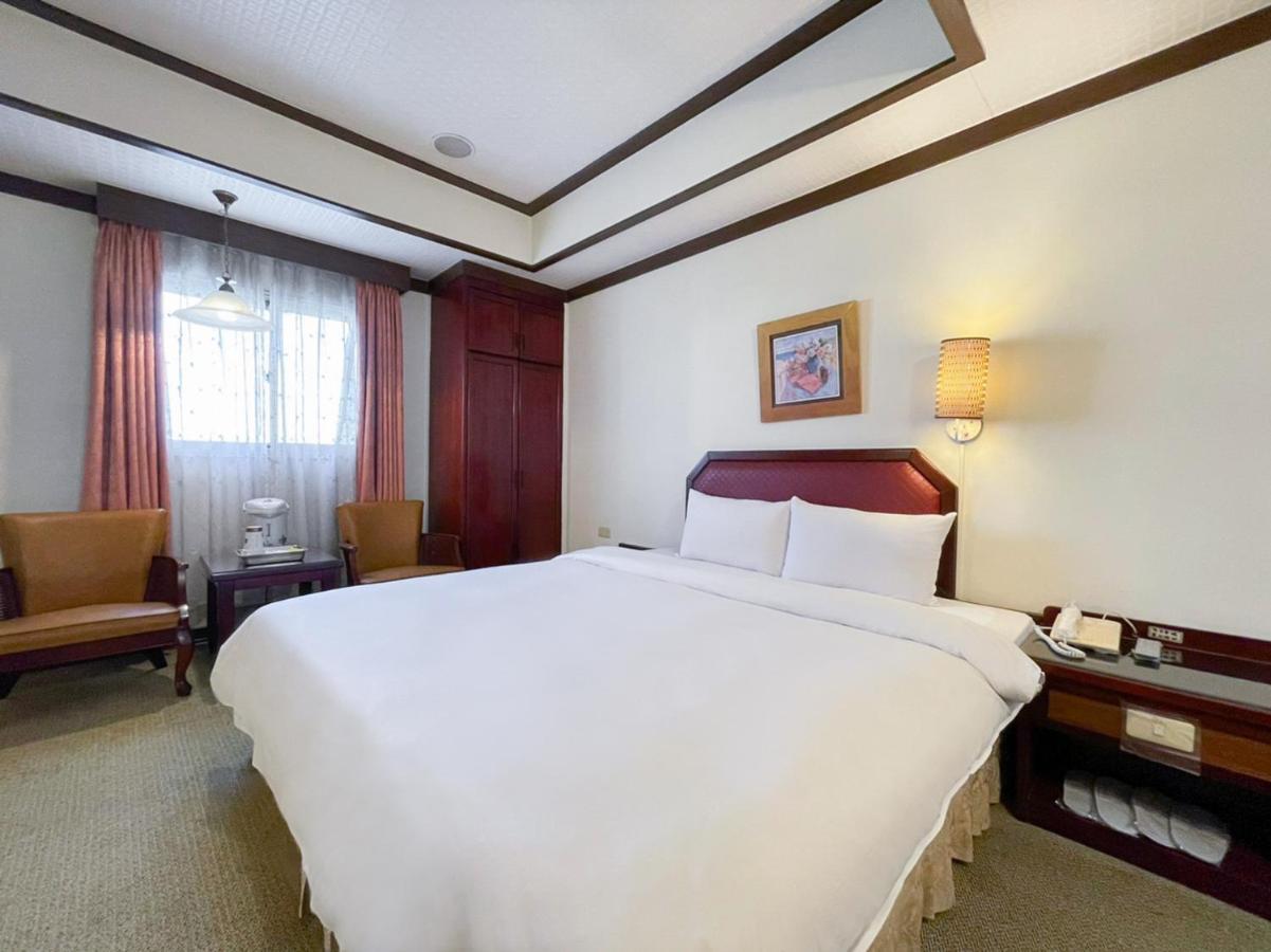 Guide Hotel Changhua Jhongjheng Exterior foto